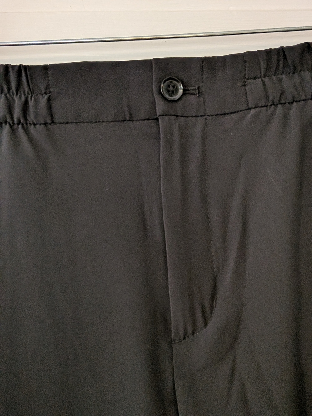 Banana Republic Airstretch Trouser - Tapered Pant S - Picture 6 of 14